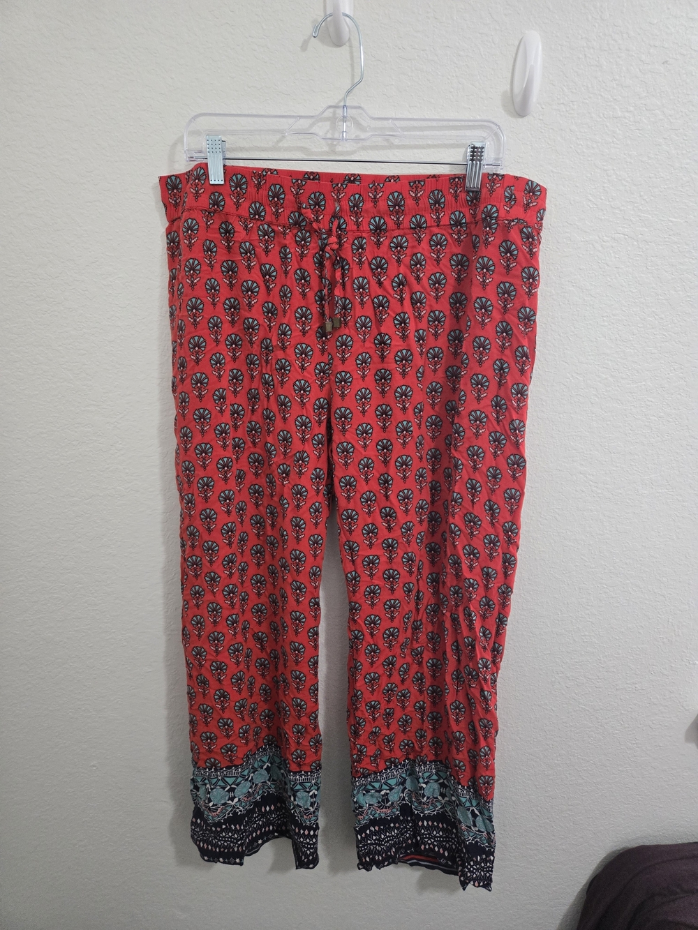 Hester & Orchard Red Printed Wide-Leg Pants with Drawstring